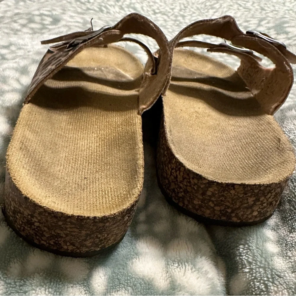 Leopard Print Sandals 5/$20 - Picture 5 of 6
